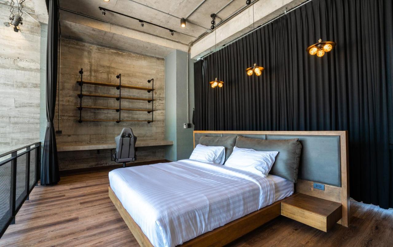 The Bloc @ Sea Hotell Thap Sakae Exteriör bild
